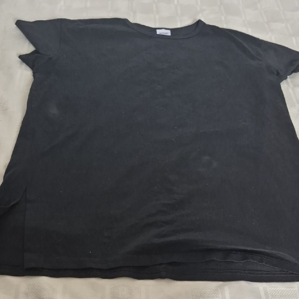 Essential Black Women's Short Sleeve Tee - Picture 15 of 16